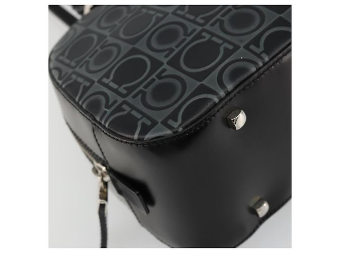Borsa a mano Gancini in pelle nera e argento di Salvatore Ferragamo Auth BA12414A Nero - vista 11