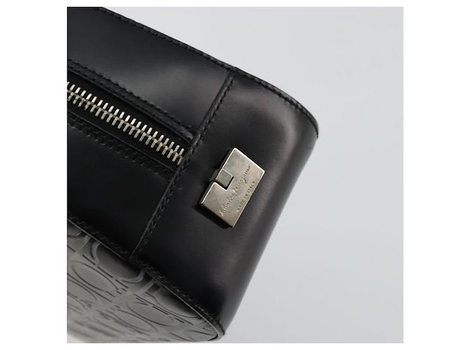 Borsa a mano Gancini in pelle nera e argento di Salvatore Ferragamo Auth BA12414A Nero - vista 14