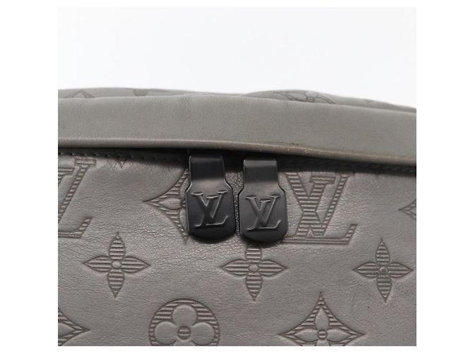 LOUIS VUITTON Marsupio Monogram Shadow Discovery PM Grigio M46108 LV Auth 177293 Marrone - vista 17