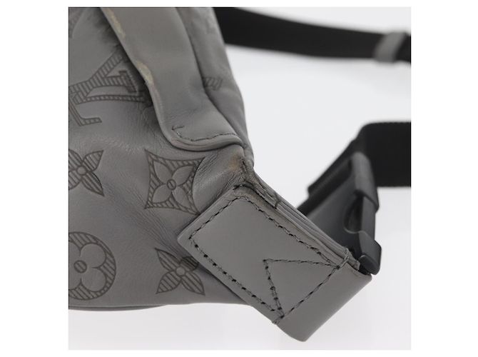 LOUIS VUITTON Marsupio Monogram Shadow Discovery PM Grigio M46108 LV Auth 177293 Marrone - vista 5