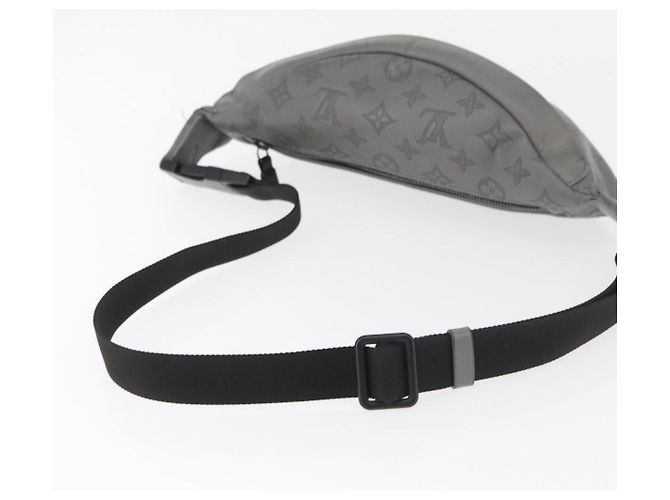 LOUIS VUITTON Marsupio Monogram Shadow Discovery PM Grigio M46108 LV Auth 177293 Marrone - vista 9