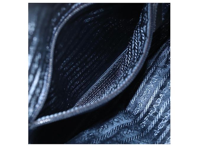 Tote Sac à main en nylon PRADA avec chaîne, bleu marine, doré, authentique 177788 - vue 22
