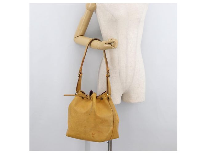 Noe LOUIS VUITTON Borsa a Spalla Petit Noé Epi Gialla M44109 LV Auth bs34985 Giallo - vista 21