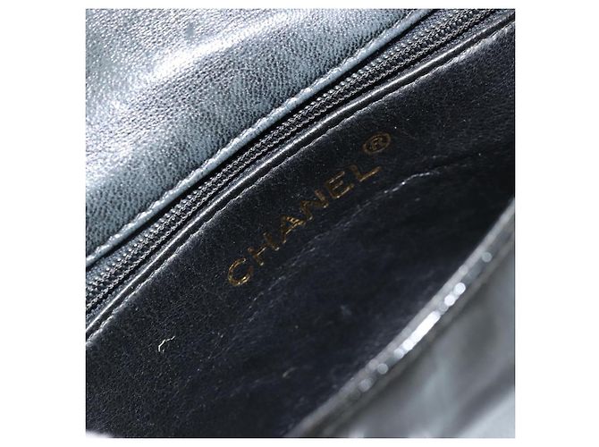 CHANEL COCO Borsa a Spalla Mark Chain Pelle Verniciata Nera Oro CC Auth 177993 Nero D'oro - vista 16