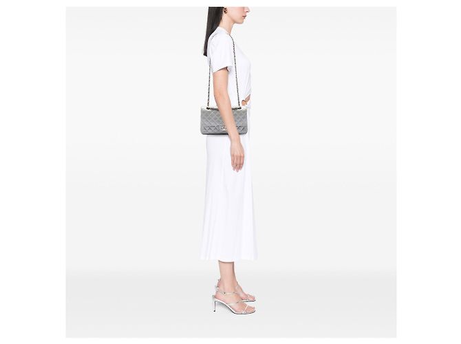 Chanel Medium Classic Iridescent Pelle d'agnello Doppio Ribalta Metallico - vista 7
