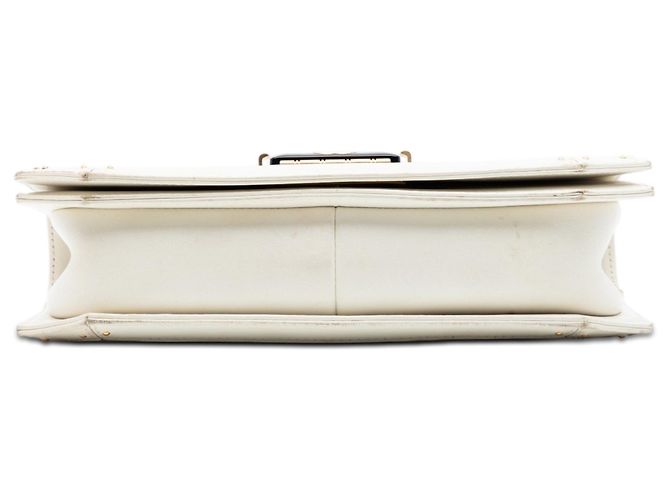 Chanel Medium Matelassé Pelle di vitello Octagon CC Clasp con patta Bianco - vista 3