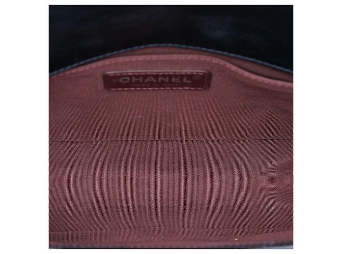 Le Boy Chanel Old Medium Matelassé Glazed Couro de vitela Bolsa redonda com corrente Boy com aba Azul - vista 4