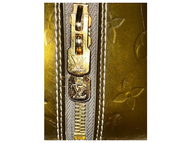 Borsa Louis Vuitton Alma Monogram Vernis Dorata D'oro - vista 5