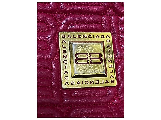 Borsa a secchiello Balenciaga in pelle trapuntata rossa Rosso - vista 12