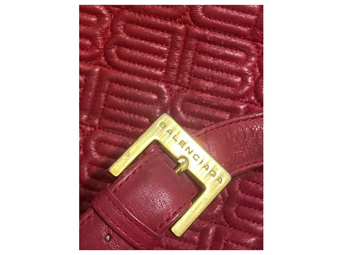 Borsa a secchiello Balenciaga in pelle trapuntata rossa Rosso - vista 13
