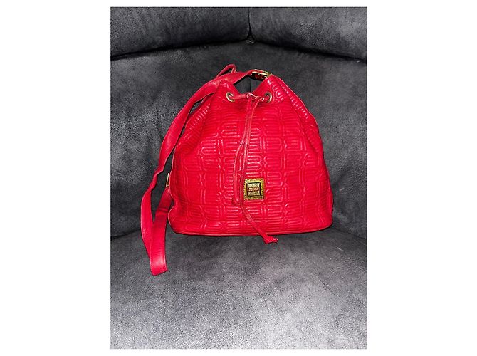 Borsa a secchiello Balenciaga in pelle trapuntata rossa Rosso - vista 2
