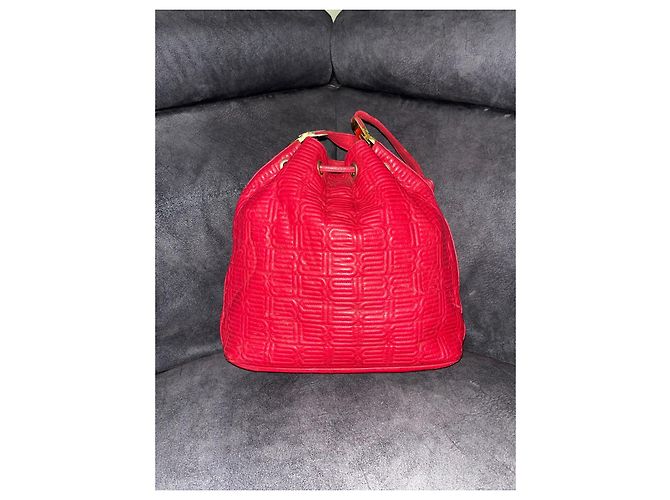Borsa a secchiello Balenciaga in pelle trapuntata rossa Rosso - vista 4