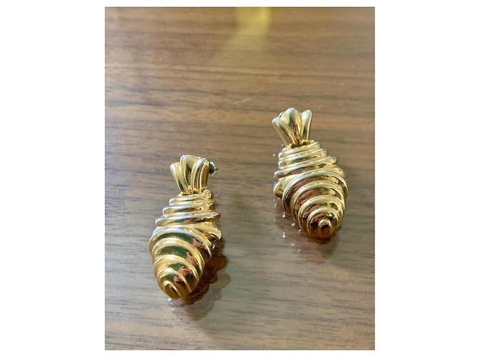 Autre Marque Pendientes Trifari forma de abeja Dorado - vista 2