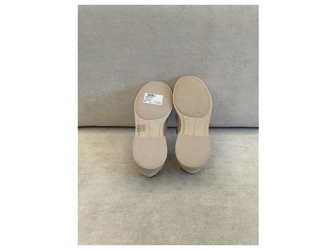 Gianvito Rossi Wohnungen Beige - Ansicht 5