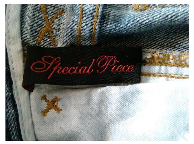 Jeans rectos azul claro Dolce & Gabbana con strass - vista 4