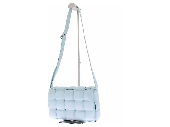 Bottega Veneta Borsa a mano "Cassette" in pelle blu cielo - vista 3