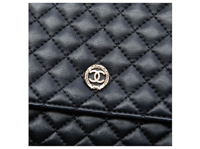 Wallet On Chain Portafoglio Chanel in agnello microquilted nero con catena CC - vista 5