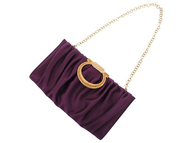 Salvatore Ferragamo Clutch Gancini in satin viola con catena Ferragamo Porpora Viola scuro - vista 11