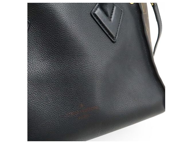 Sac à main Monogram On My Side MM de Louis Vuitton Noir - vue 10