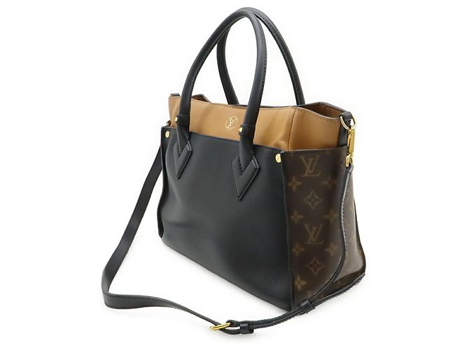 Sac à main Monogram On My Side MM de Louis Vuitton Noir - vue 3