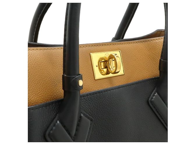 Sac à main Monogram On My Side MM de Louis Vuitton Noir - vue 9