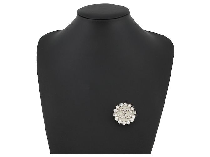 Timeless Chanel Silberbrosche mit Strass - Ansicht 4
