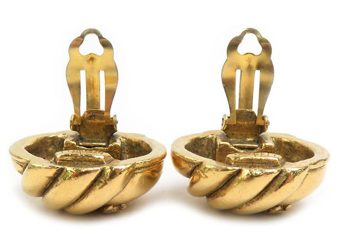 Timeless Orecchini a clip dorati Chanel D'oro - vista 6