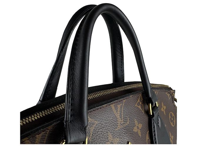 Borsa a Spalla in Pelle Monogram Louis Vuitton Marrone Nero Monogramma - vista 10