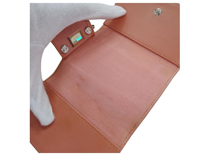 Portachiavi Chanel rosa salmone - vista 8