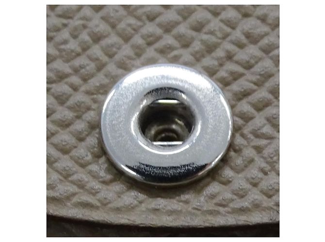 Tarjetero de cuero Epsom de Hermès en topo Gris pardo - vista 7