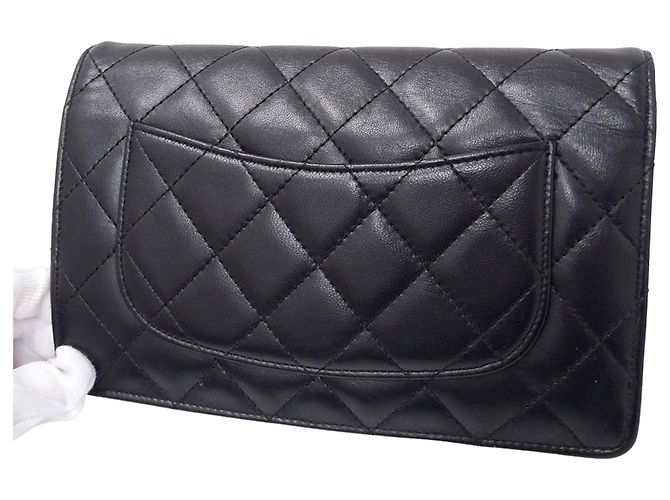 Billetera bi-fold matelassé de Chanel Negro - vista 12