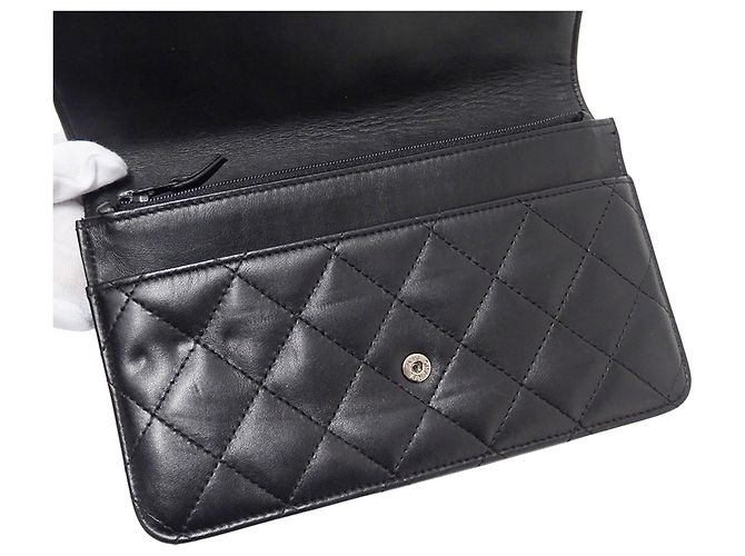 Billetera bi-fold matelassé de Chanel Negro - vista 8