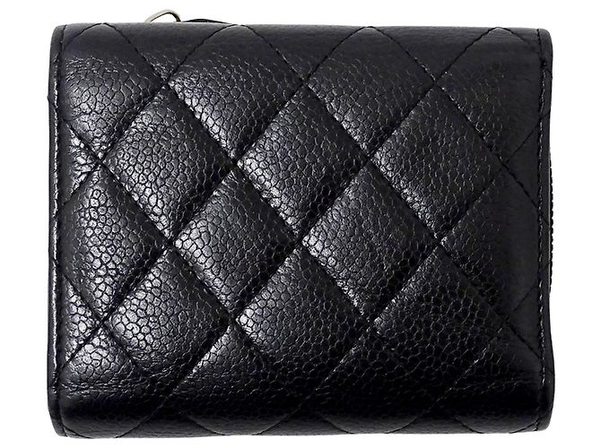 Portafoglio tri-fold da donna Chanel Matelassé Nero - vista 2