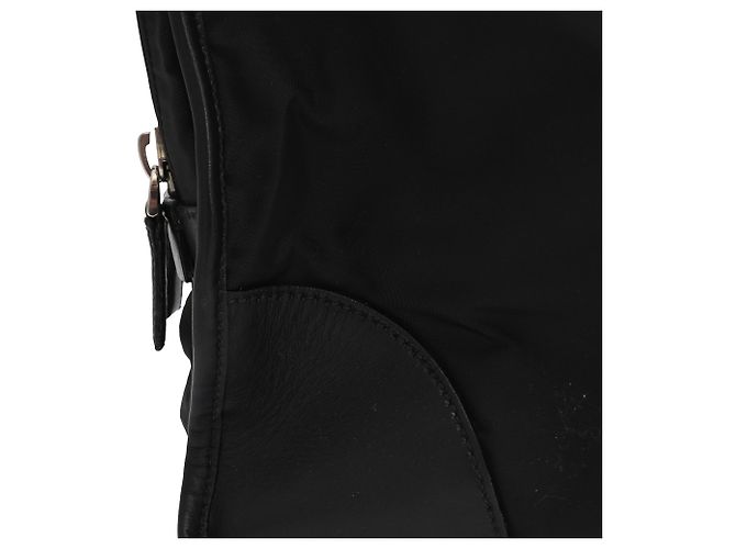 Jacquard Pasta triangular de metal esmaltado Prada em nylon preto - vista 16