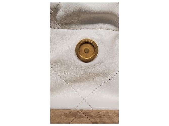 Borsa hobo Chanel 22 piccola in pelle di vitello bianca Bianco Crudo - vista 26