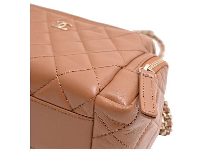 Borsa a Spalla Vanity Case Cargo di Chanel in Pelle di Agnello Marrone Rosso - vista 11