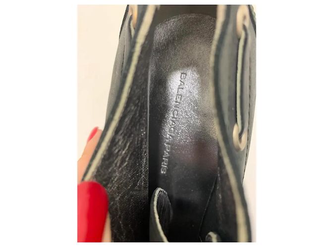 Balenciaga Scarpe Stringate Wedge in pelle nera Nero - vista 5