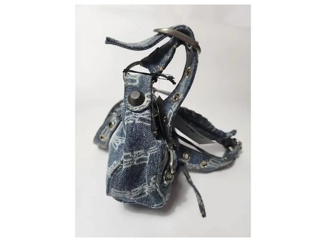 Borsa a spalla Balenciaga Le Cagole XS in Denim Blu - vista 4