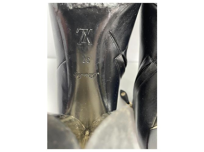 Botines de cuero negro Louis Vuitton con tacón - vista 10