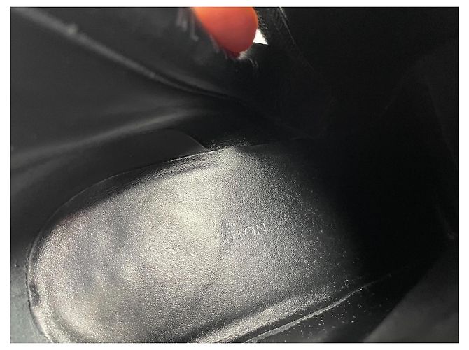 Botines de cuero negro Louis Vuitton con tacón - vista 11