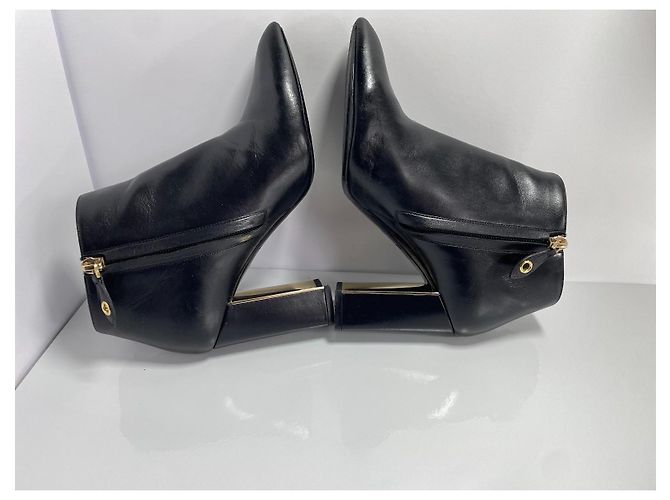 Botines de cuero negro Louis Vuitton con tacón - vista 8