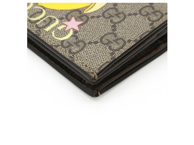Billetera compacta bi-fold Gucci GG Supreme Multicolor Beige Amarillo - vista 4
