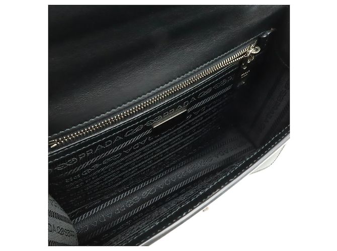 Clutch e borsa a spalla in pelle smaltata nera Prada Nero - vista 7