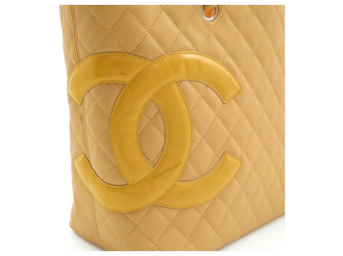Große Schultertasche Chanel Cambon Line Coco Mark Beige Gelb - Ansicht 10