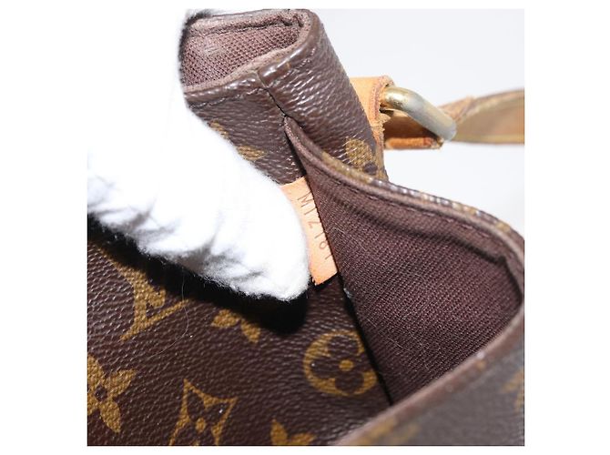 LOUIS VUITTON Borsa a Spalla Monogram Menilmontant MM M40473 LV Auth bs34962 Monogramma - vista 12