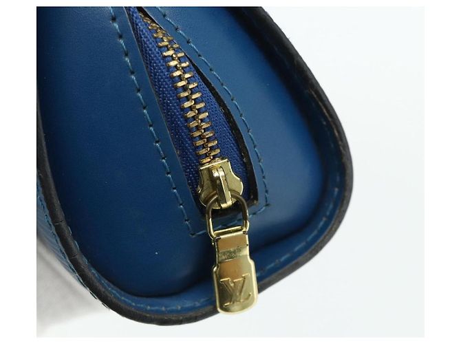 LOUIS VUITTON Pochette Dauphine PM Epi Blu M48445 LV Auth 177339 - vista 8