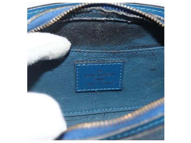 LOUIS VUITTON Pochette Dauphine PM Epi Blu M48445 LV Auth 177339 - vista 9