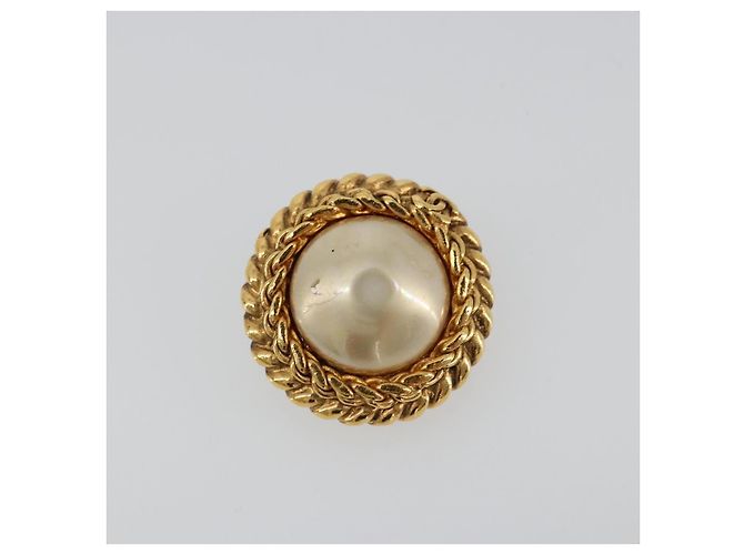 Chanel Ohrringe aus goldfarbenem Metall CC Auth 175112 - Ansicht 6