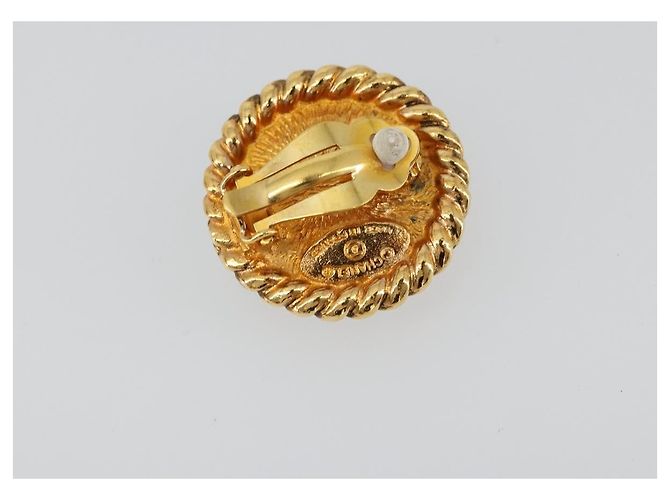 Chanel Ohrringe aus goldfarbenem Metall CC Auth 175112 - Ansicht 7