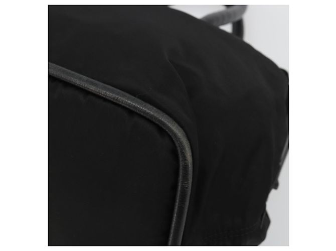 Céline Borsa a mano Celine Circle in nylon nero e oro Auth 178010 D'oro - vista 10